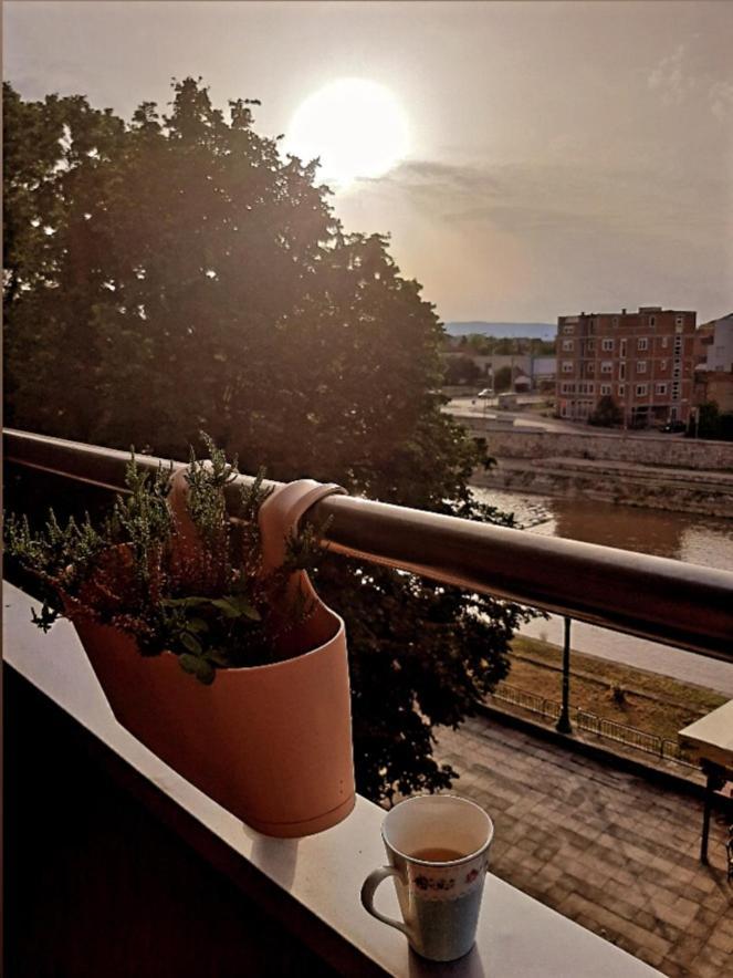 Melinaki Apartment Ni Екстериор снимка