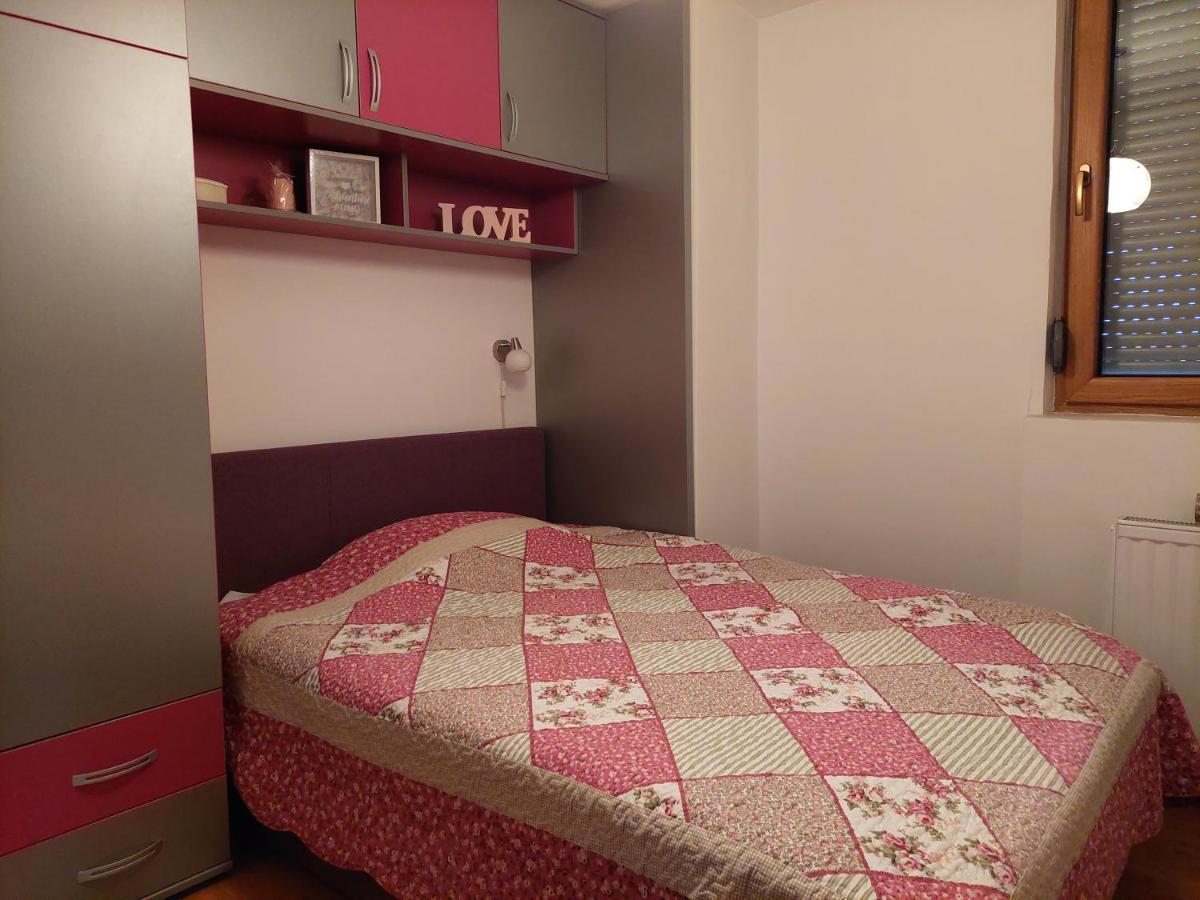Melinaki Apartment Ni Екстериор снимка