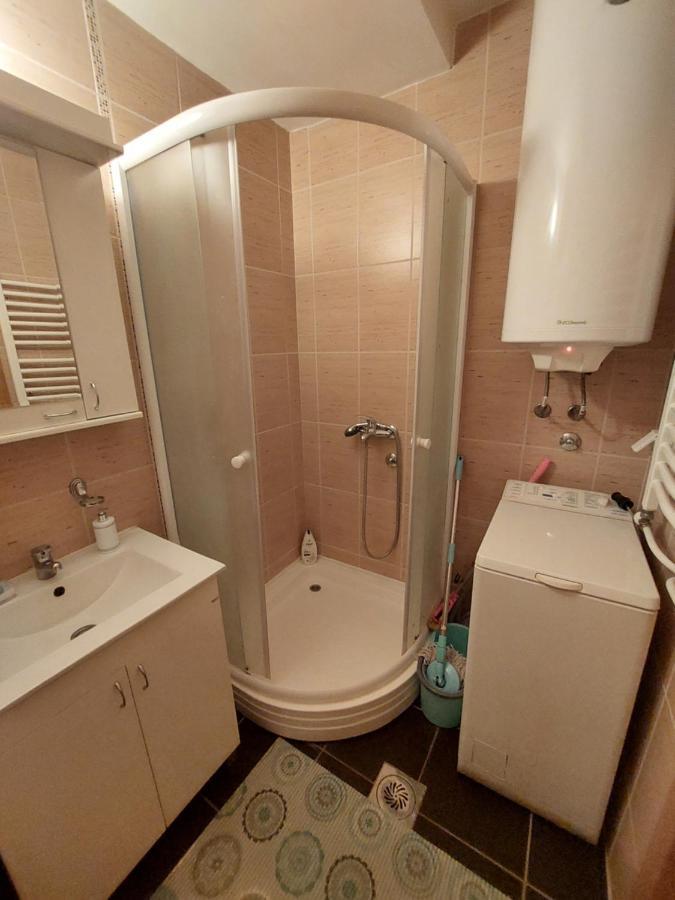 Melinaki Apartment Ni Екстериор снимка
