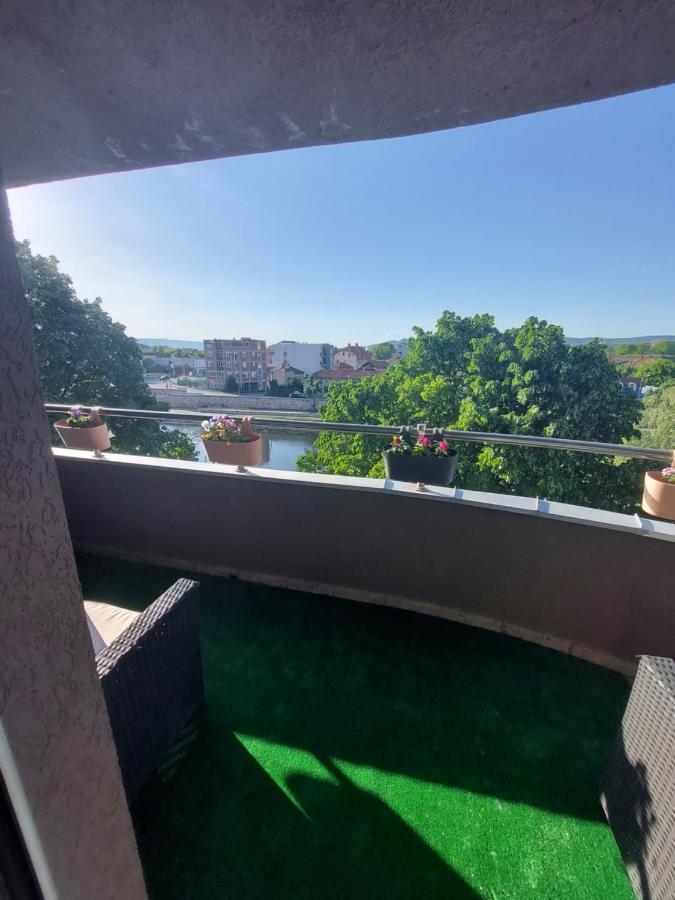 Melinaki Apartment Ni Екстериор снимка