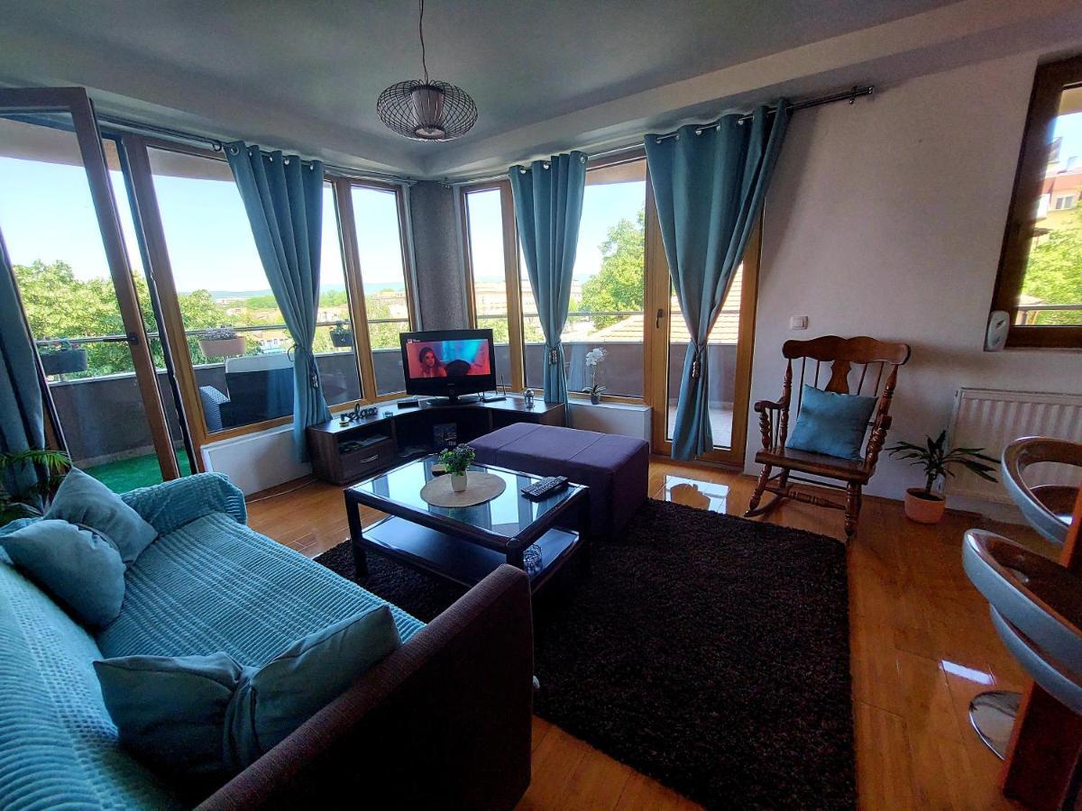 Melinaki Apartment Ni Екстериор снимка