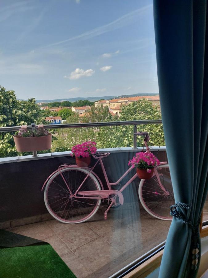 Melinaki Apartment Ni Екстериор снимка